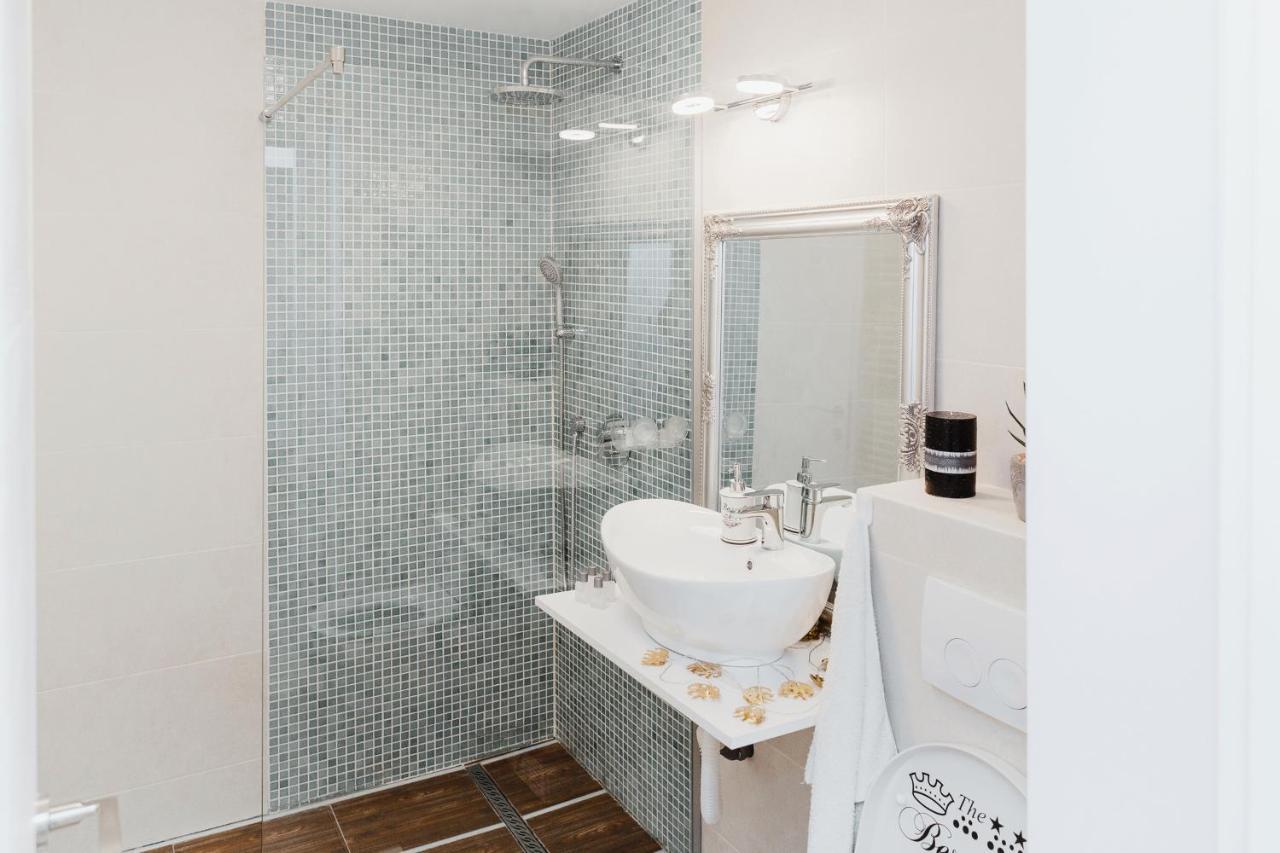 N&B Apartments Cluj-Napoca Ngoại thất bức ảnh