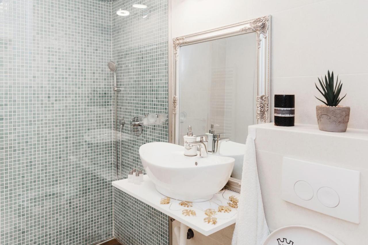 N&B Apartments Cluj-Napoca Ngoại thất bức ảnh