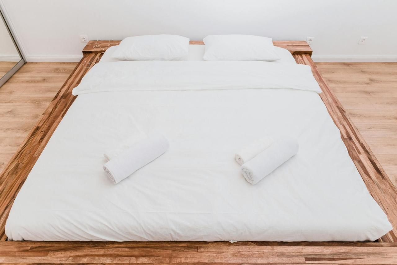 N&B Apartments Cluj-Napoca Ngoại thất bức ảnh