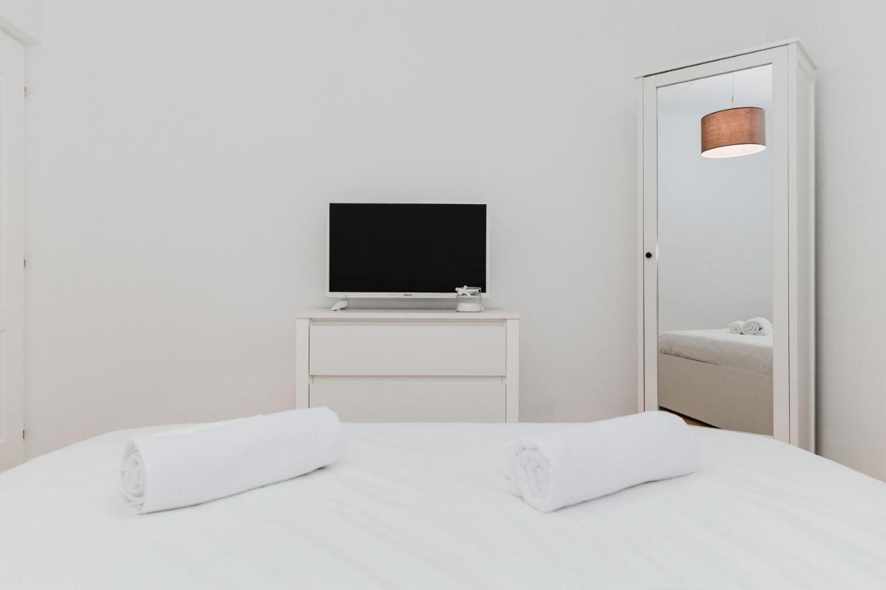 N&B Apartments Cluj-Napoca Ngoại thất bức ảnh